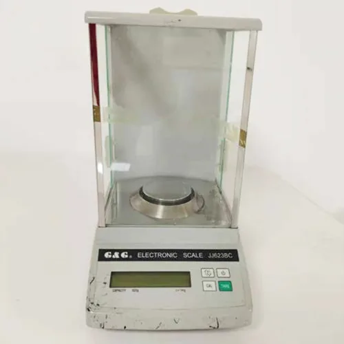Mga Electronic na Timbangan